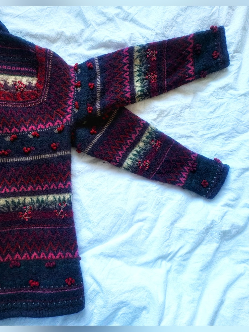 Vintage 100% wool floral embroidered grandma sweater #cottagecore